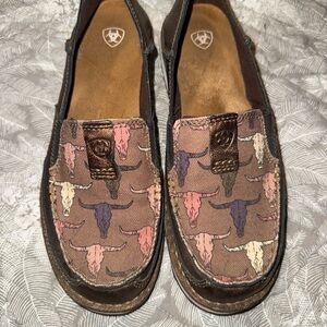 Ariat Women's Brown Multicolor Skull Flats